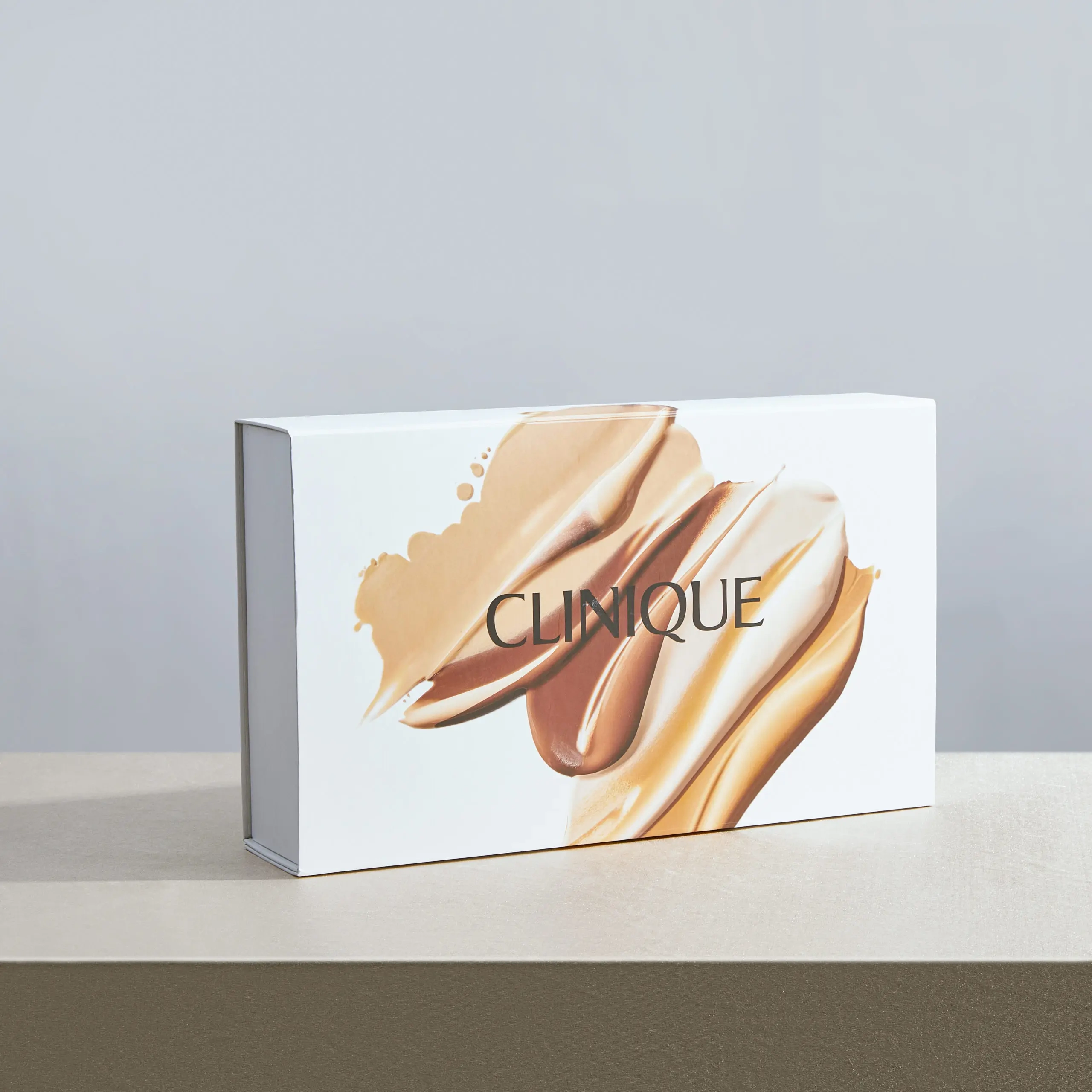 Thumbnail of cosmetic packaging box for beauty product protection